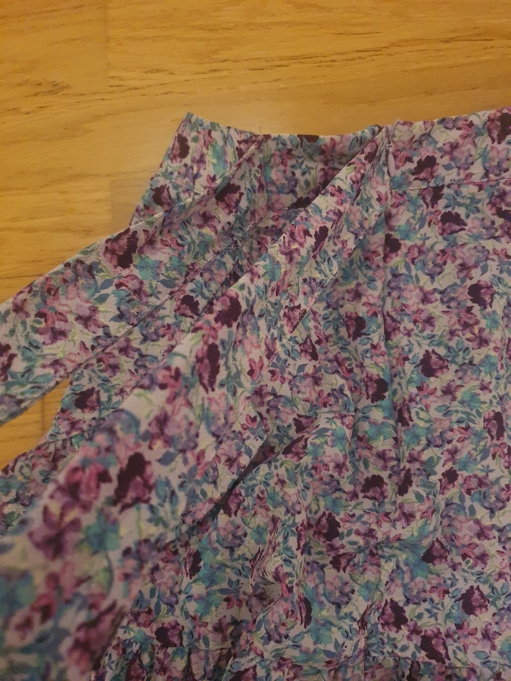Gonne: Blumenmuster Sommerrock, Gr. 34 bis 36 – Usato da Moosseedorf venduto da Sonnenschein.. 1