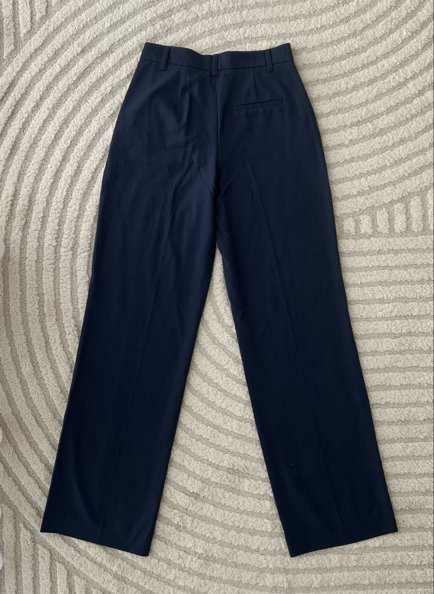 Pull&Bear Pantalons: Stoffhose Pull&Bear dunkelblau Grösse S – Neuf avec emballage d'origine à Spreitenbach par sah_9glw 1