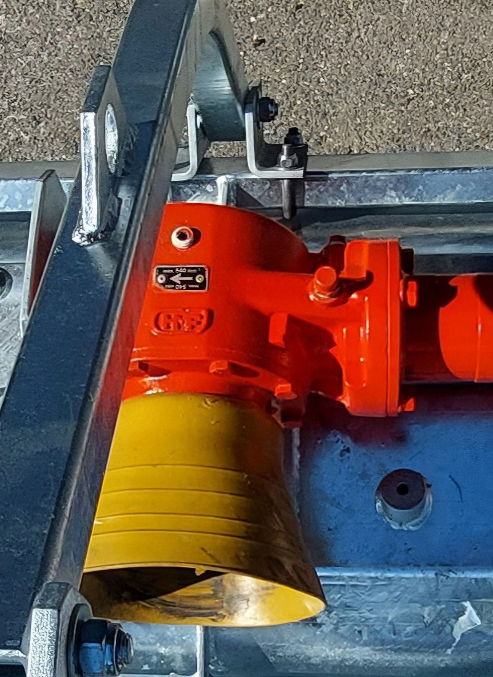 Aebi Tutte le macchine: HMF EK 200 Mulchgerät 2m neuwertig für Traktor oder Aebi – Usato da Gebertingen venduto da JD5020 5