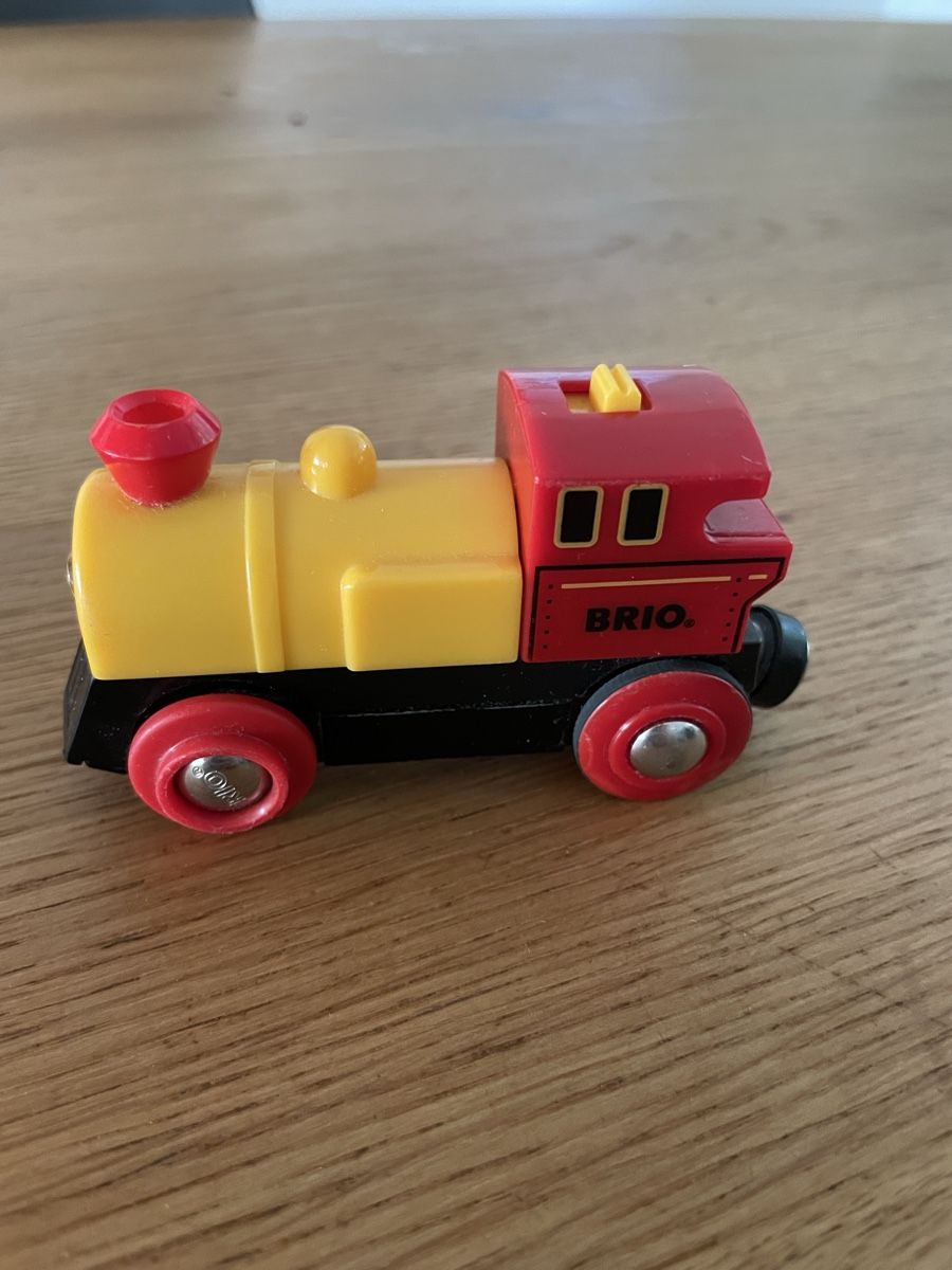 Brio Giocattoli: Brio Eisenbahn elektrische Züge – Usato da Recherswil venduto da grafics 5