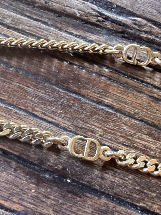 Dior Autres bijoux: Collier chaîne maille et broche  Dior strass doré – D'occasion à Genève par Sunny-lilly 5