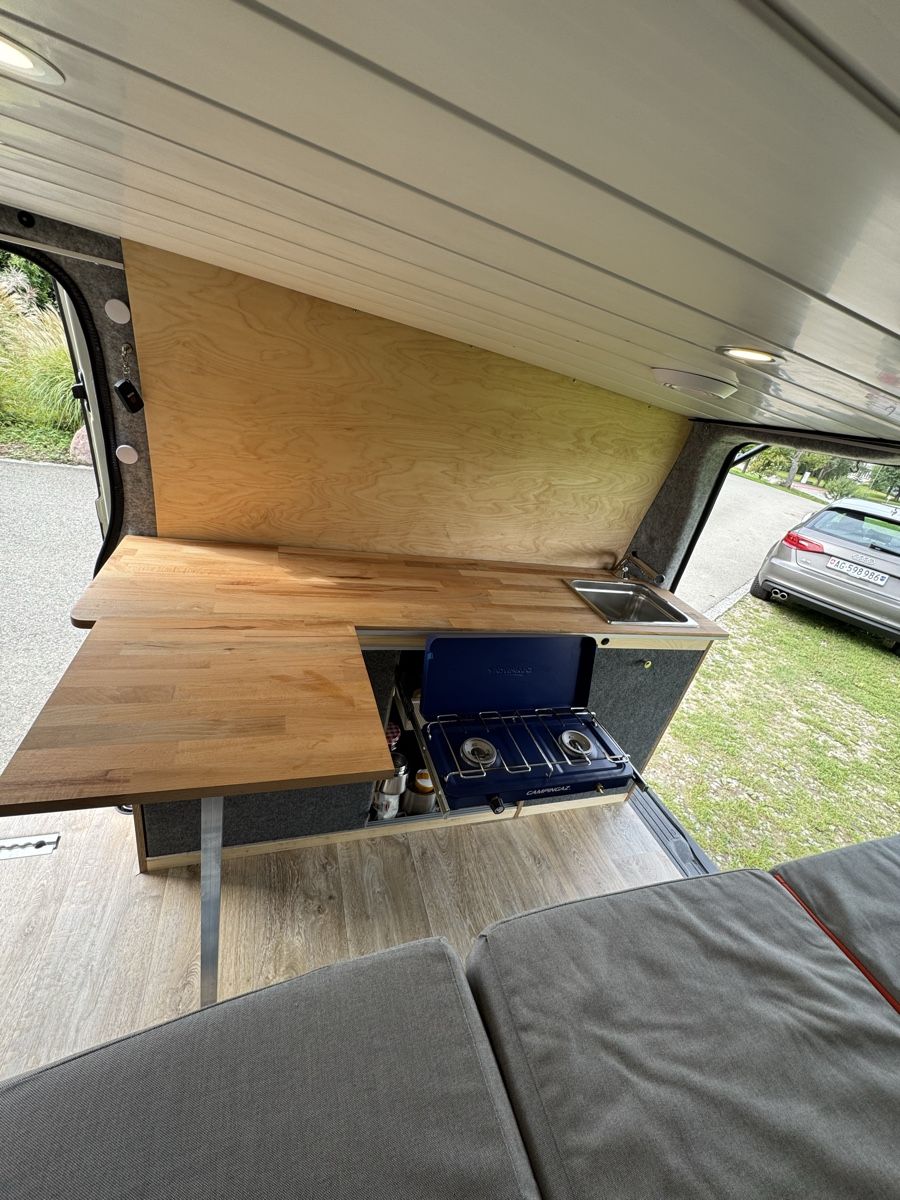 Mercedes-Benz Veicoli da campeggio: Mercedes Vito 4x4 Camper / Autark – Usato da Würenlos venduto da pet_h2jk 6