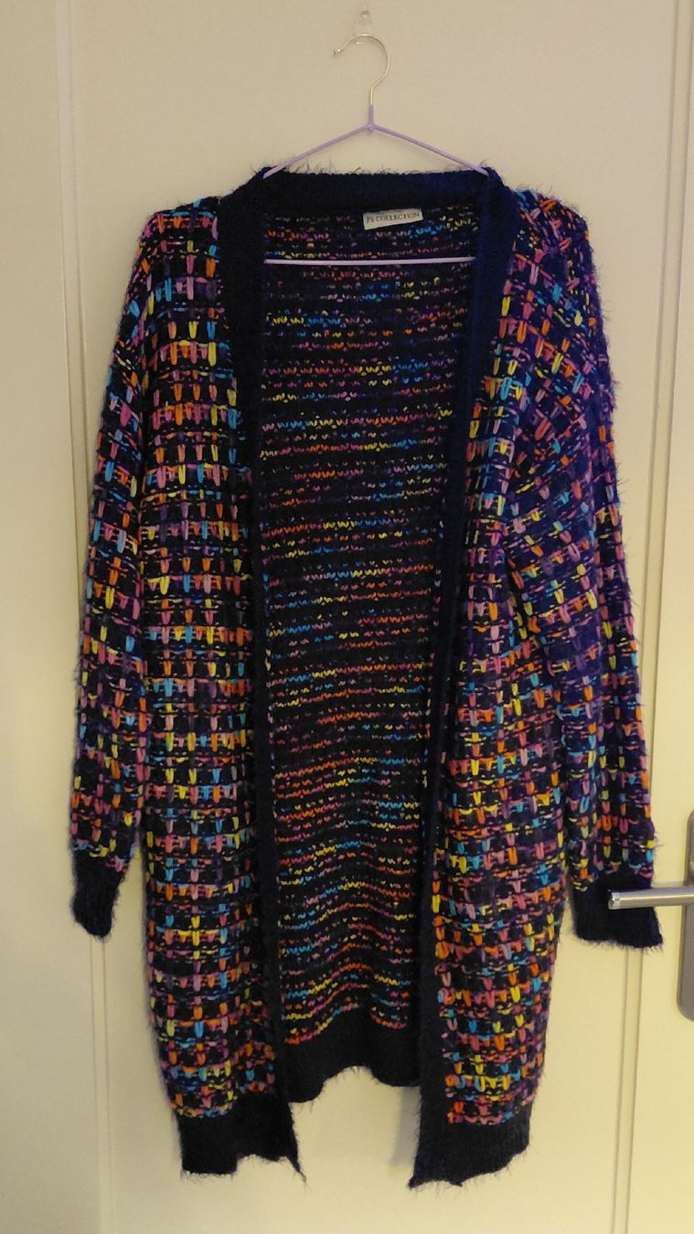 Giacche: Süsse Strickjacke, Cardigan – Nuovo (secondo la descrizione) da Obermumpf venduto da Eje_2g5h