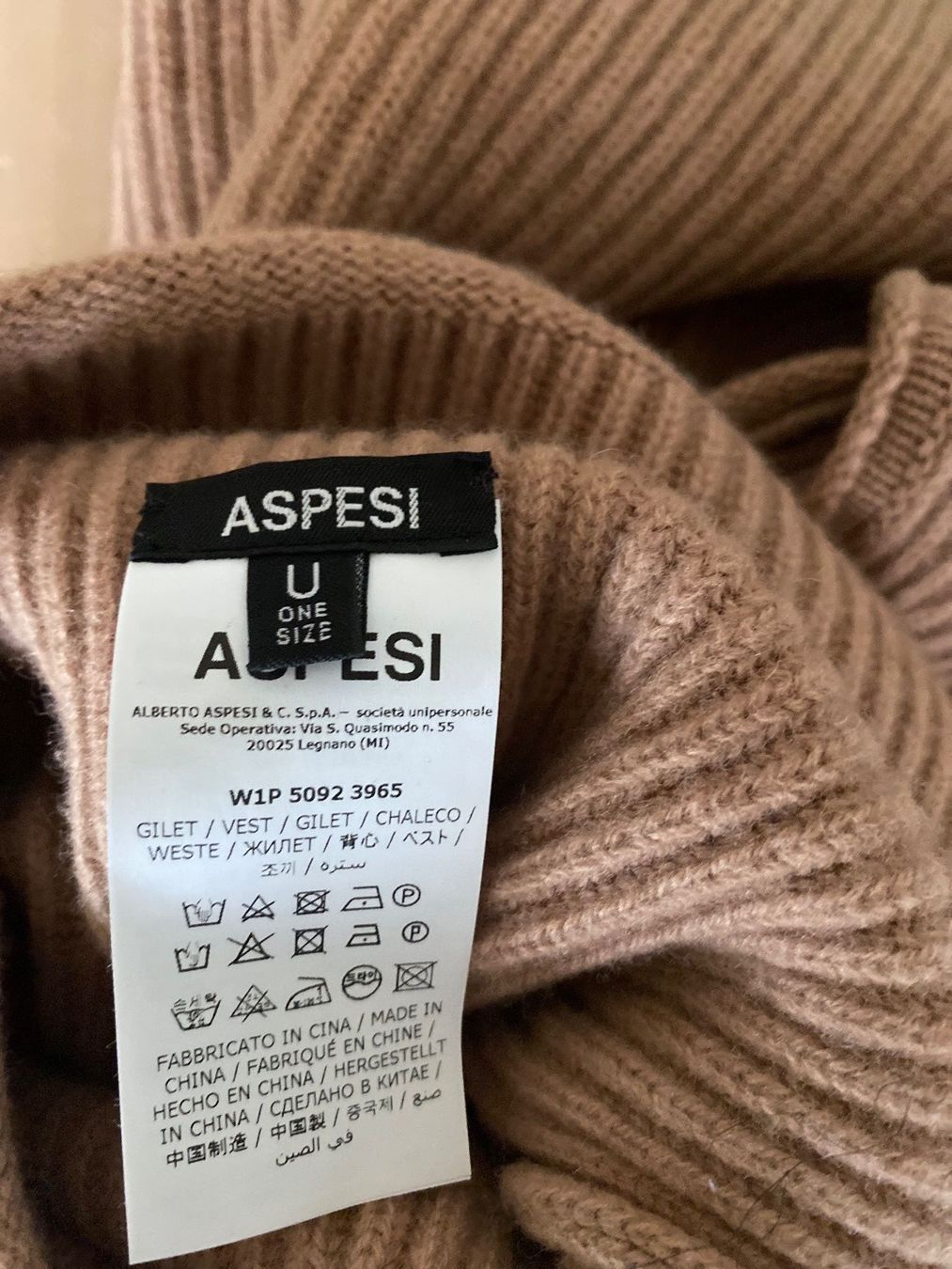 Gilet & Giacche senza maniche: ASPESI  Belted wrap cardigan – Usato da Walchwil venduto da Finibaci 4