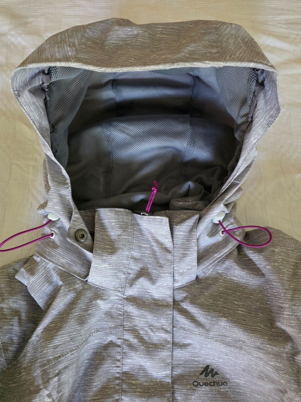 Decathlon Giacche: QUECHUA Wander/Regenjacke Damen Grösse M – Usato da Oberdorf SO venduto da julian027 3