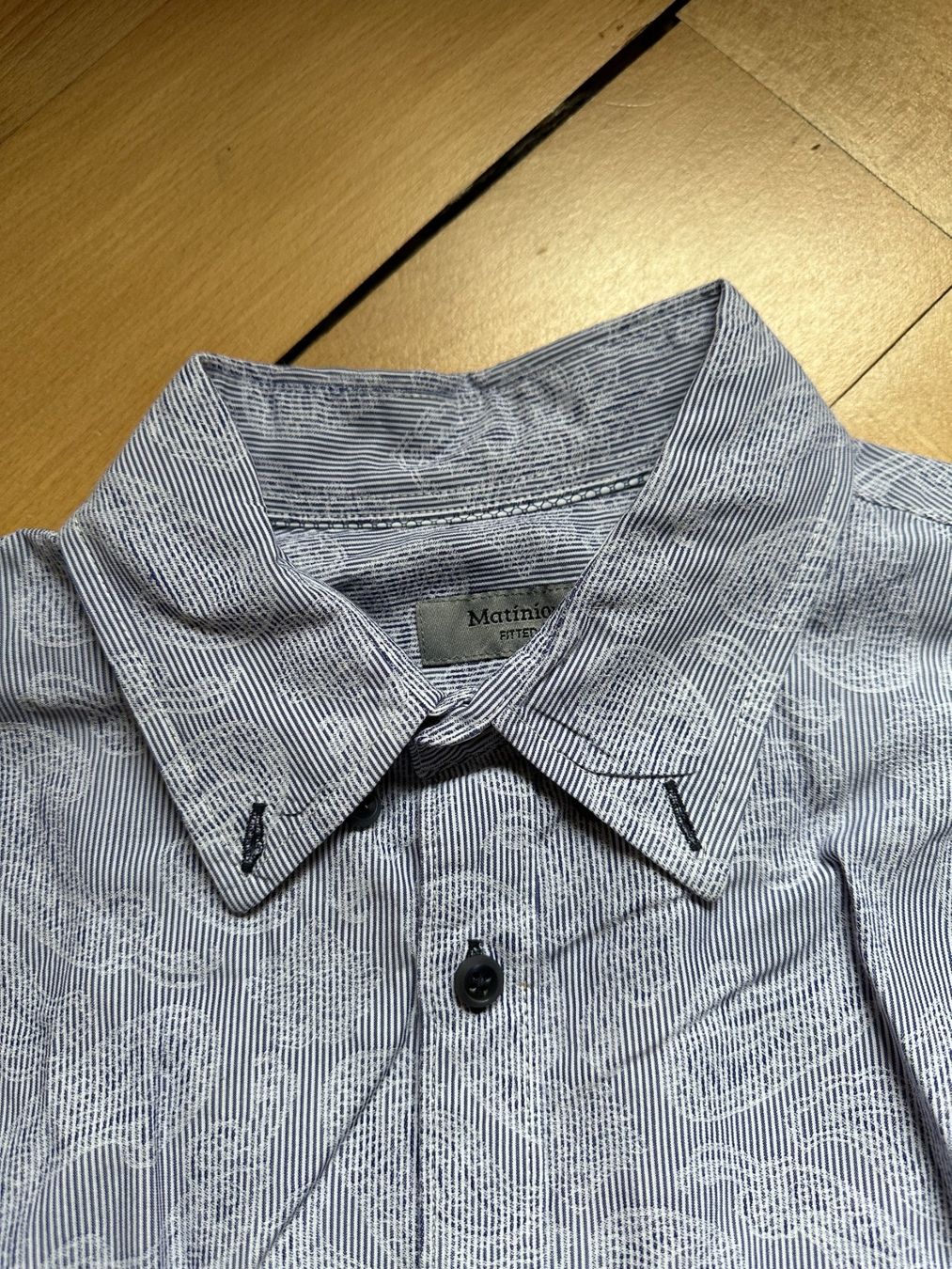 Camicie: MATINIQUE - Paisley Hemd blau-weiss M – Usato da Zürich venduto da Diazaio 1