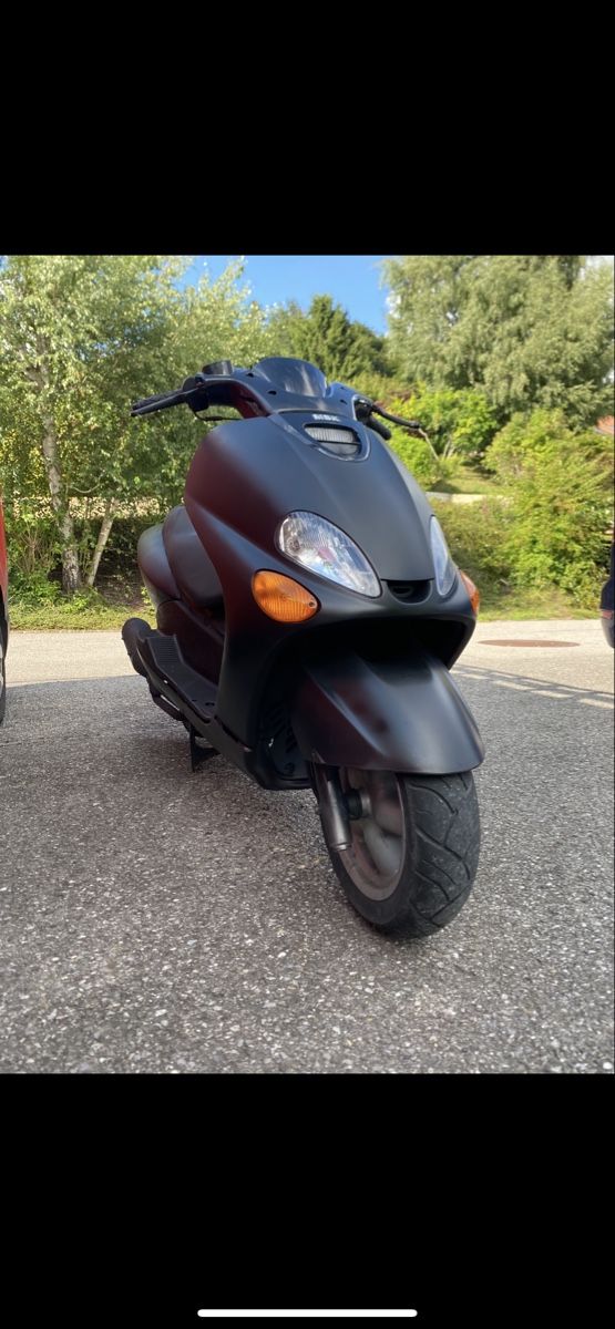Yamaha Scooters: Yamaha, scooter 125cc mbk – Gebraucht aus Arconciel von Jocelin_ 2