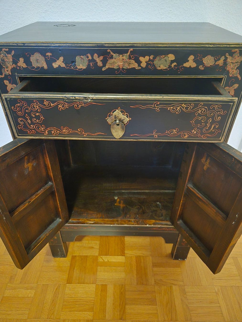 Schränke: Asiatischer Schrank mit Schublade – Gebraucht aus Zuerich von yoonil 3