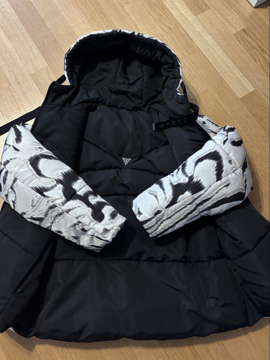 Guess Giacche: Winterjacke – Nuovo (secondo la descrizione) da Baden venduto da Beatrice1952 3