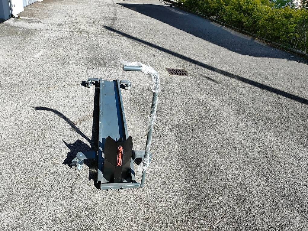 Alle Werkzeuge: Rail de garage moto – Neu und originalverpackt aus Lausanne von varadero150