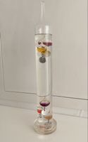 Dekoobjekt mit Temperaturanzeige aus Glas 
