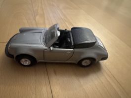 Porsche 911 Carrera Cabrio Modellauto Spielzeugauto
