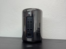 Mac Pro 6.1 6-Core|32GB|256GB|2xD700 mit je 6GB VRAM