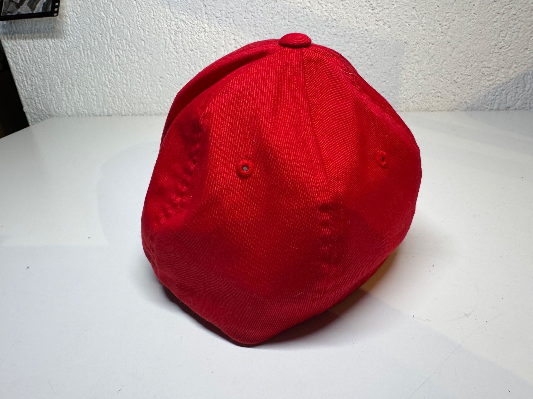 Copricapi, berretti & cappellini: Rotes Base Cap von Nocco Gr. S/M – Usato da Grosswangen venduto da SALE_SALE_SALE 2