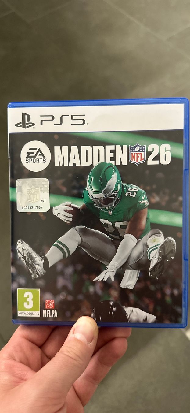 Jeux: Madden 26 PS5 – D'occasion à Arch par Jarhead89