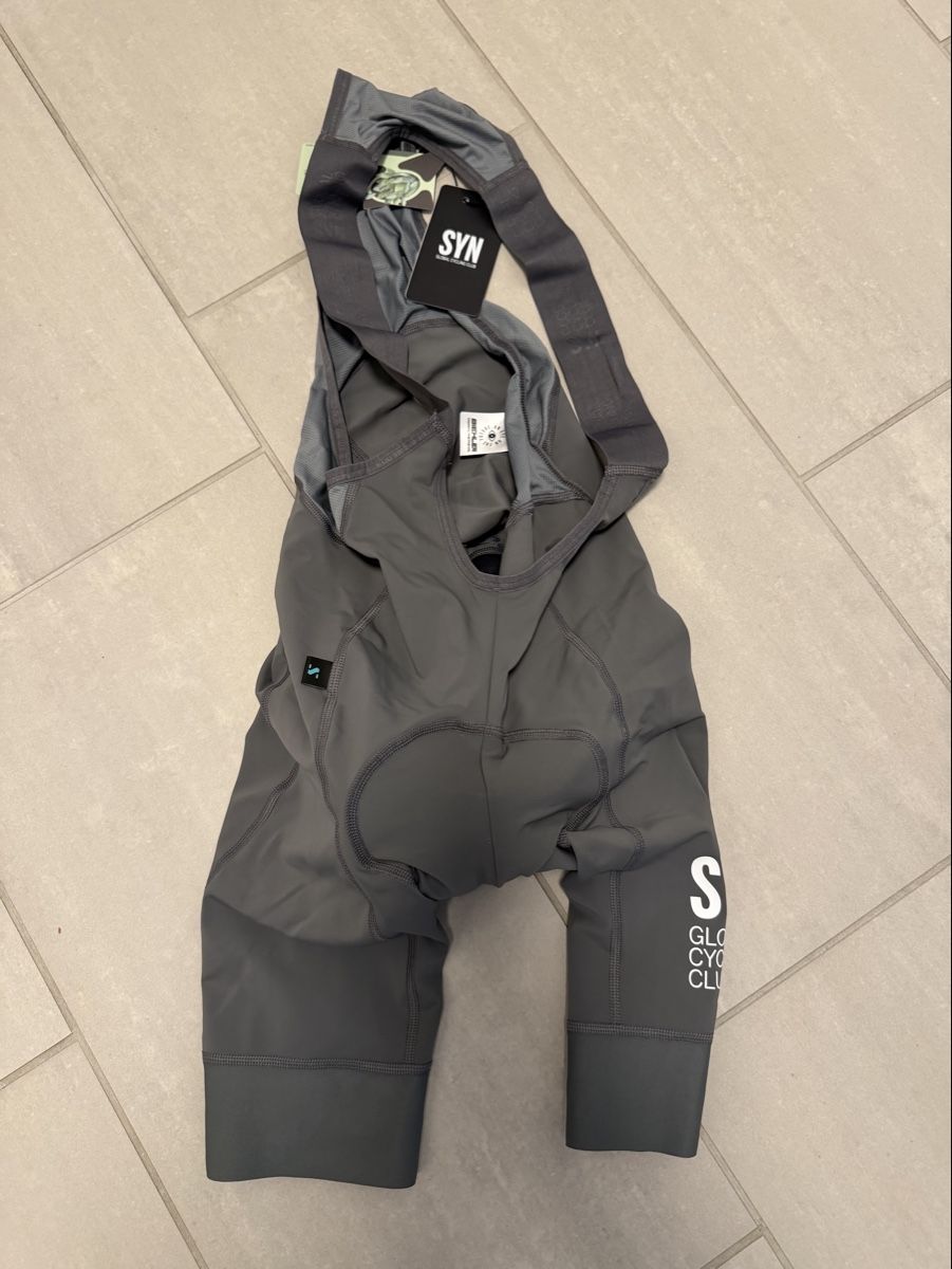 Pantaloni: SYN BIB SHORTS GRAU Men – Nuovo (secondo la descrizione) da Kriens venduto da MaBl48