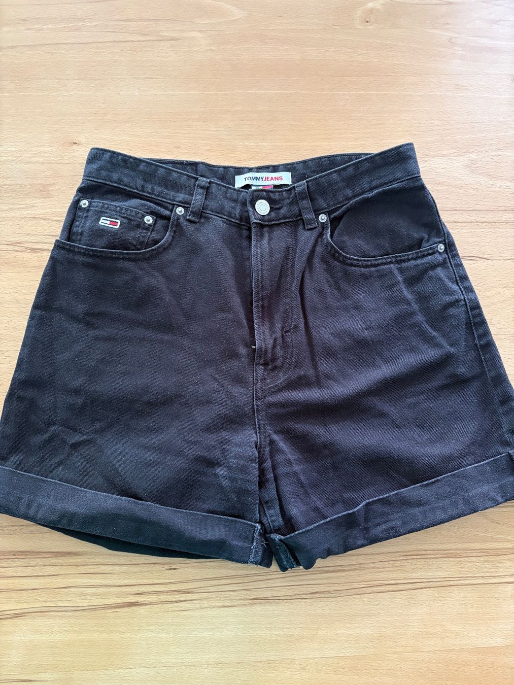 Tommy Hilfiger Pantaloni: Shorts - Tommy Jeans - Grösse 29 – Usato da Oberuzwil venduto da jabano