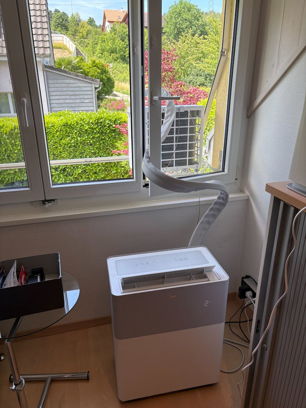 Midea Klimageräte: Midea PortaSplit Klimagerät – Gebraucht aus Fällanden von Carioca30 3