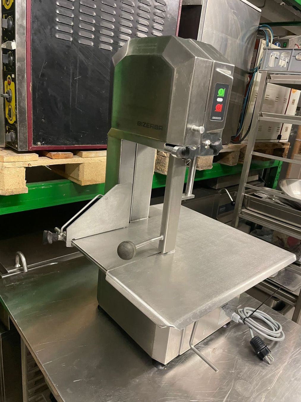 Elettrodomestici da cucina: Bizerba Bandsäge – Usato da Rupperswil venduto da pimi88 4