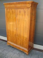 antiker Schrank, Nussbaumholz furniert, 2-türig