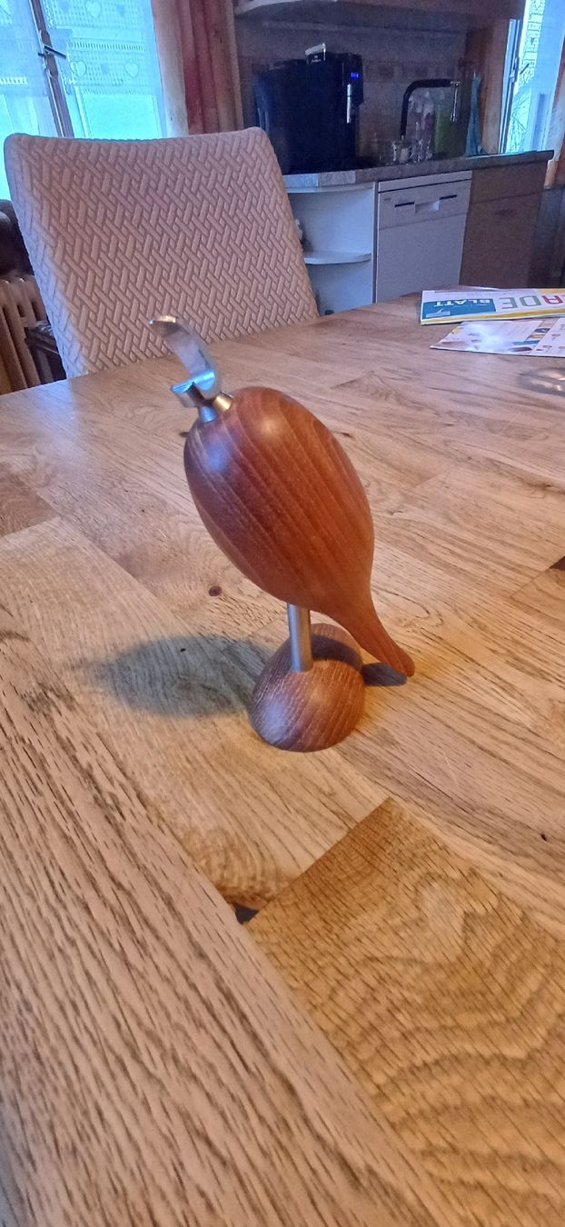 Apribottiglie & Tappi per chiusura: Flaschenöffner aus Holz – Usato da Flawil venduto da Naphtali