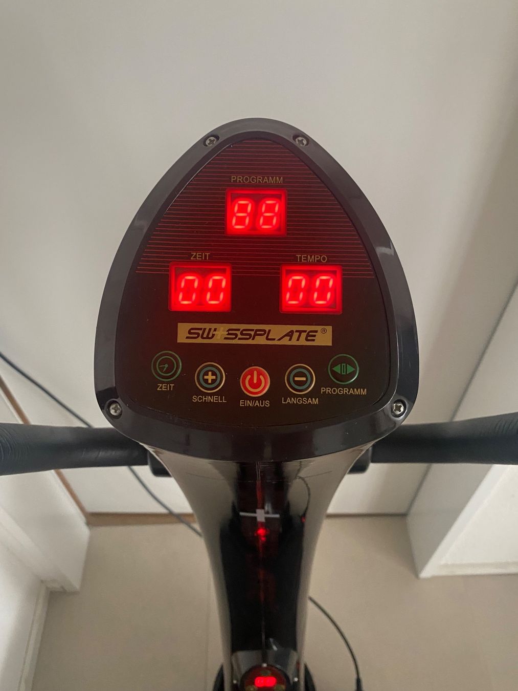 Swissplate Hometrainer: Professionelle Swissplate Vibrationsplatte – Usato da niederbipp venduto da Esbenz 5