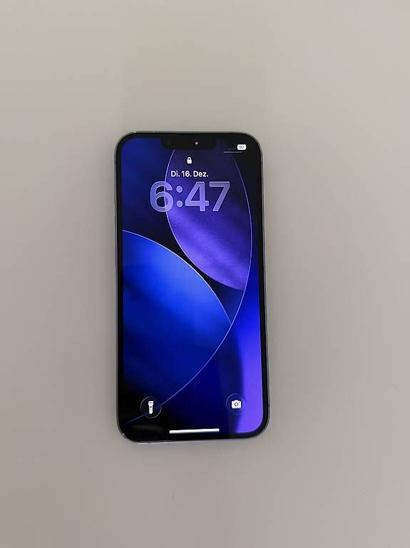 Telefoni cellulari / Smartphones: iPhone 14 Blau 128 GB – Usato da Olten venduto da leoniee290118 1