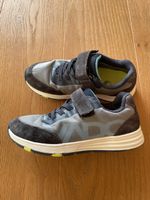 Trekkingschuhe / Sneaker