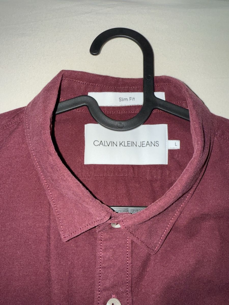 Calvin Klein Hemden: Chemise Calvin Klein bordeaux L – Neu (gemäss Beschreibung) aus Villaz-St-Pierre von dav_w66n 1