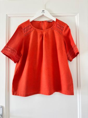 Women's top - M&S - linen blend, fits size XL