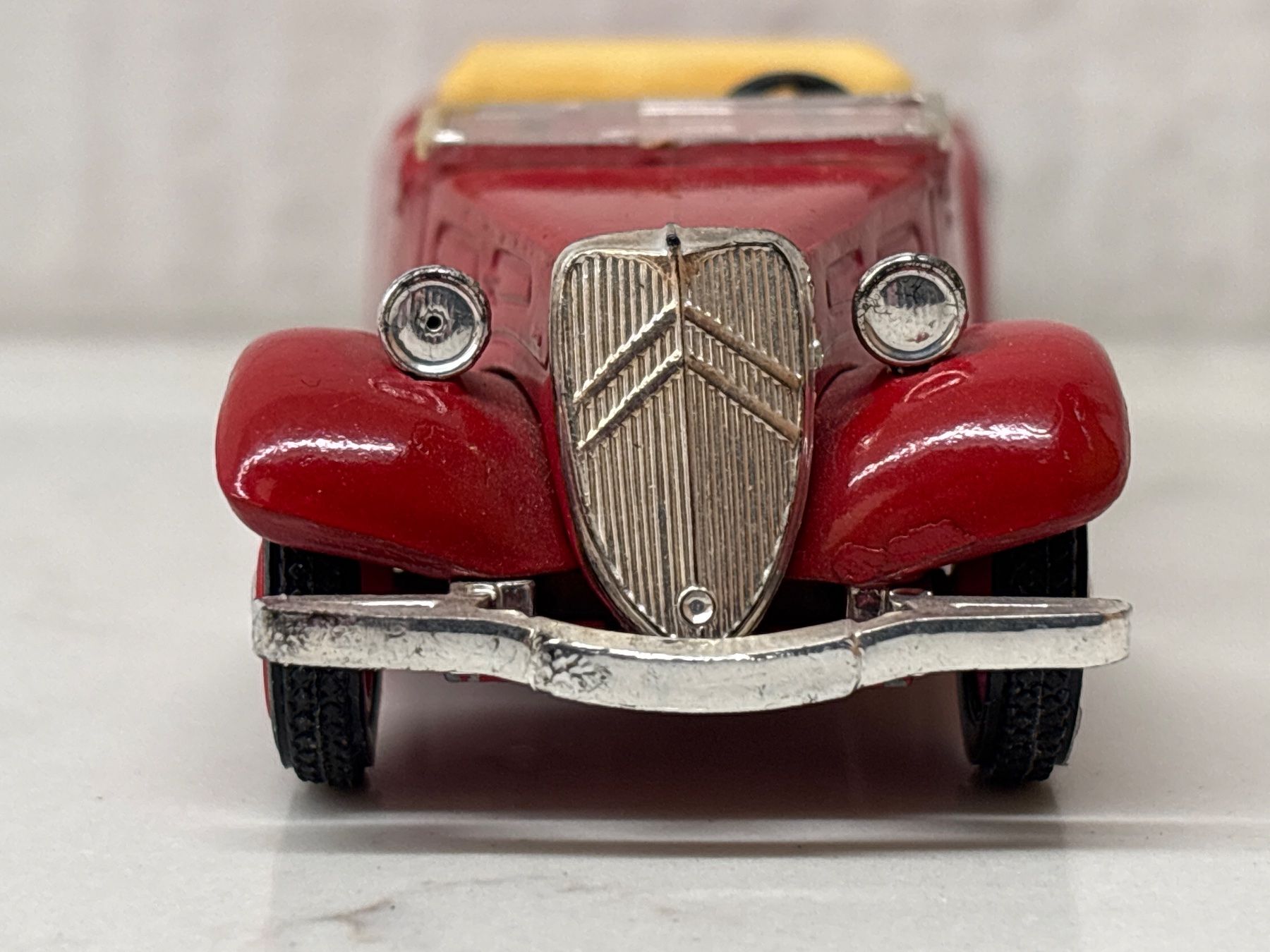 Eligor Modellini d'auto: Eligor Citroën traction cabriolet 1938 1/43 – Usato da Gollion venduto da Hampton 3