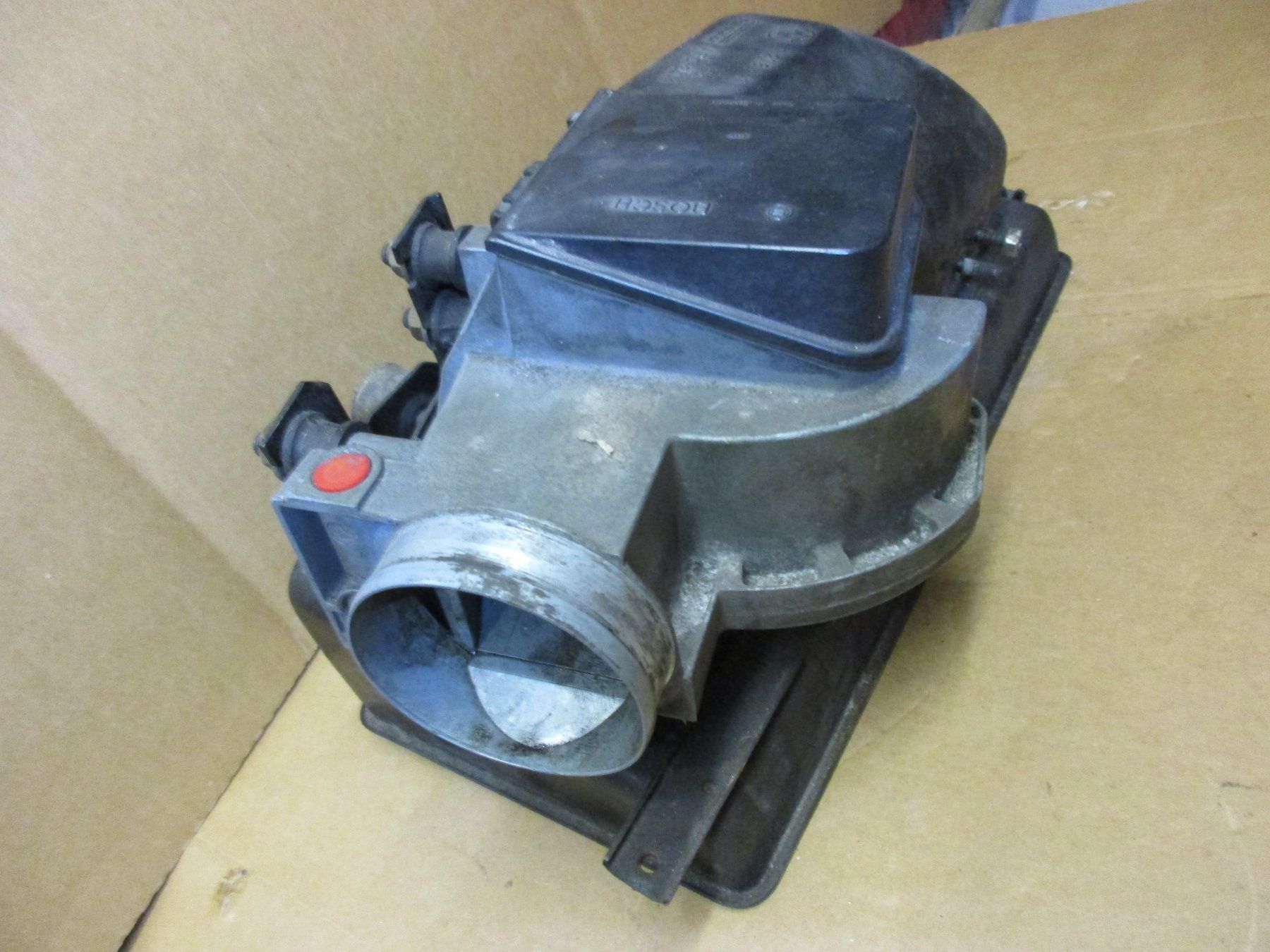 BMW Alle Autoersatzteile: BMW  525 E28 E30  Luftmassenmesser Bosch 0 280 202 066 – Gebraucht aus Ennetmoos von Truckdiver 6