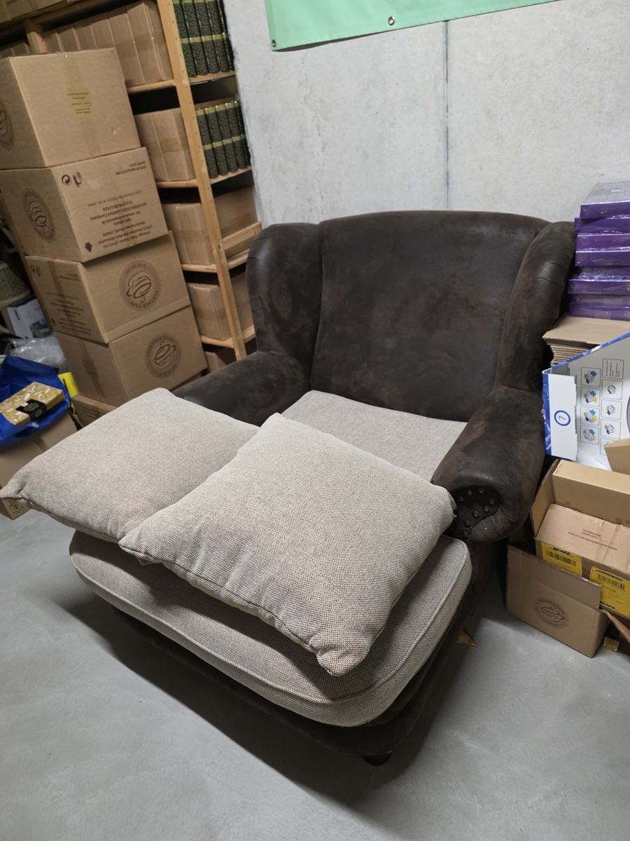 Fauteuils: Echtledersessel AB 1.-!!! – Neuf (Voir description) à Brüttisellen par car_yl89 2