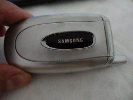 SAMSUNG SGH-X450 ANTIK NATEL. NUR HANDY.NICHT LÄÜFT.