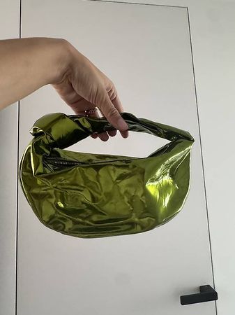 bottega veneta Jodie lackleder NP 2300.- !!!