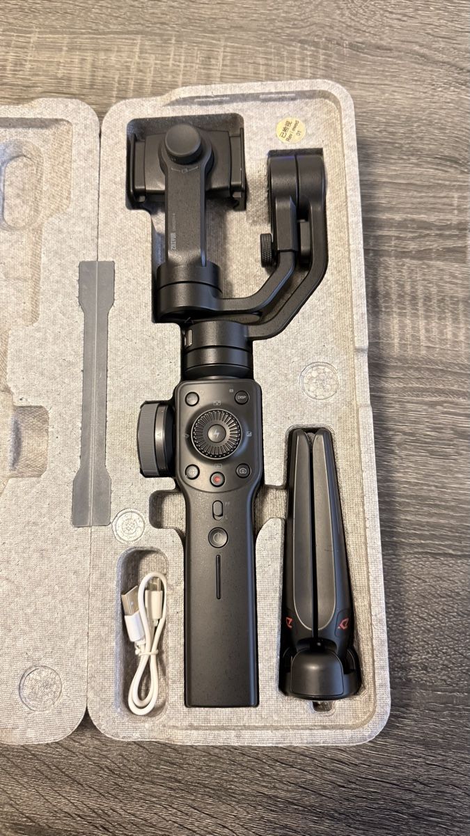 Zhiyun Stative & Köpfe: Stabilisator zhiyun smooth 4 – Gebraucht aus Rorschach von H4ry4d 3
