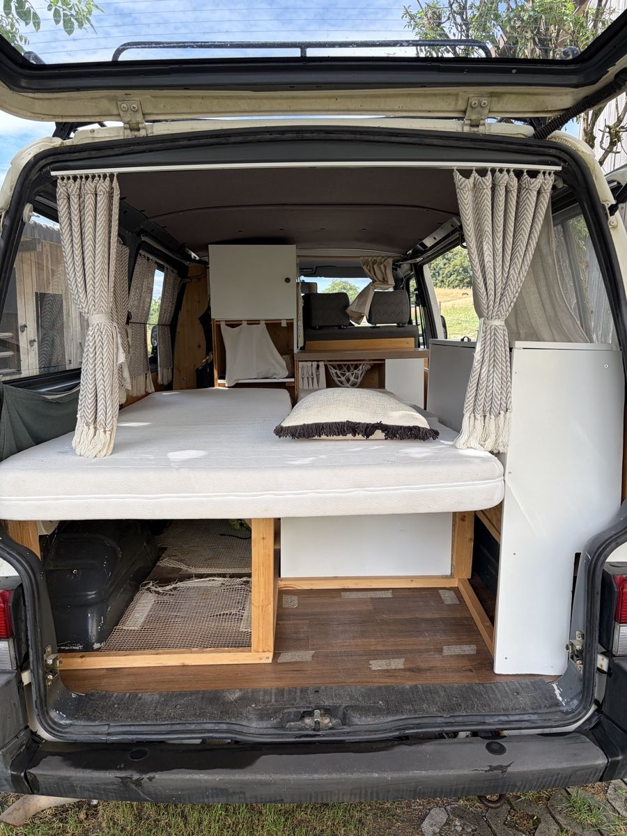 VW Automobili: VW T4 ab 1fr Camper – Usato da Zufikon venduto da ogg_r2jt 5