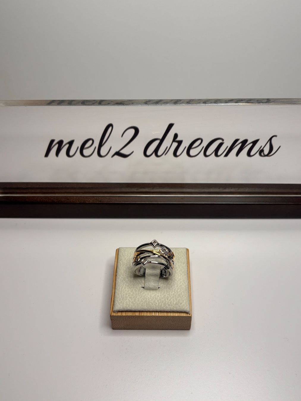 Anelli: Bague entrelacée brillants ✨ – Nuovo (secondo la descrizione) da Lausanne venduto da mel2dreams 2