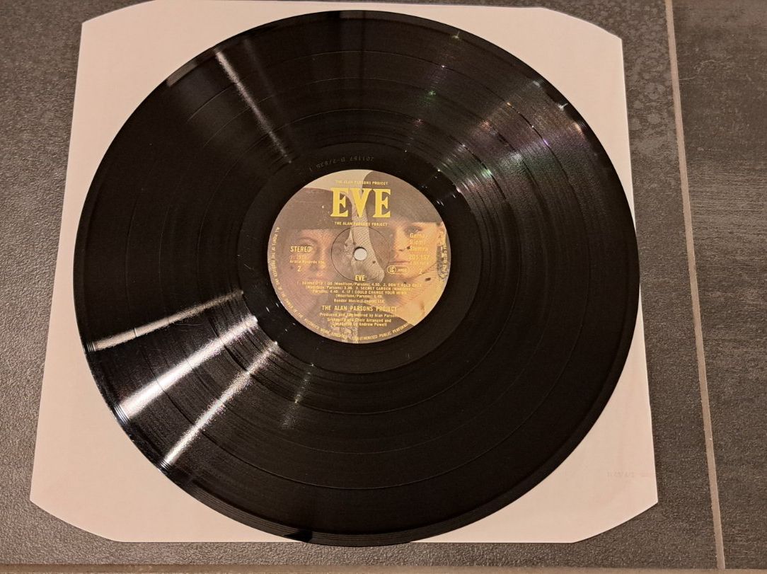 Dischi in vinile: The Alan Parsons Project - EVE LP VG-/VG- – Usato da Günsberg venduto da Fleder4 4