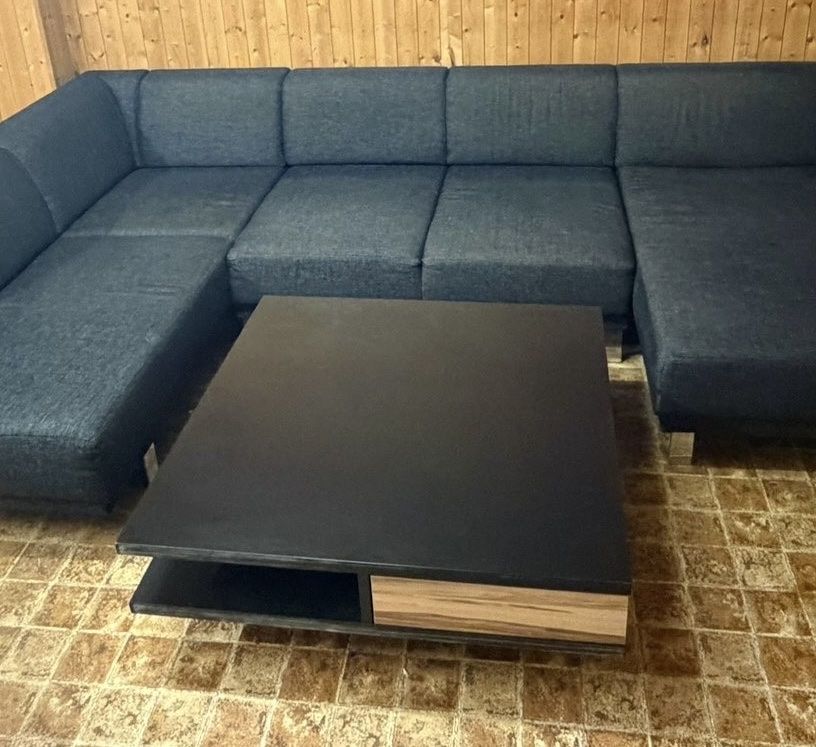 Tische: Couchtisch – Gebraucht aus Wil SG von elinagsh