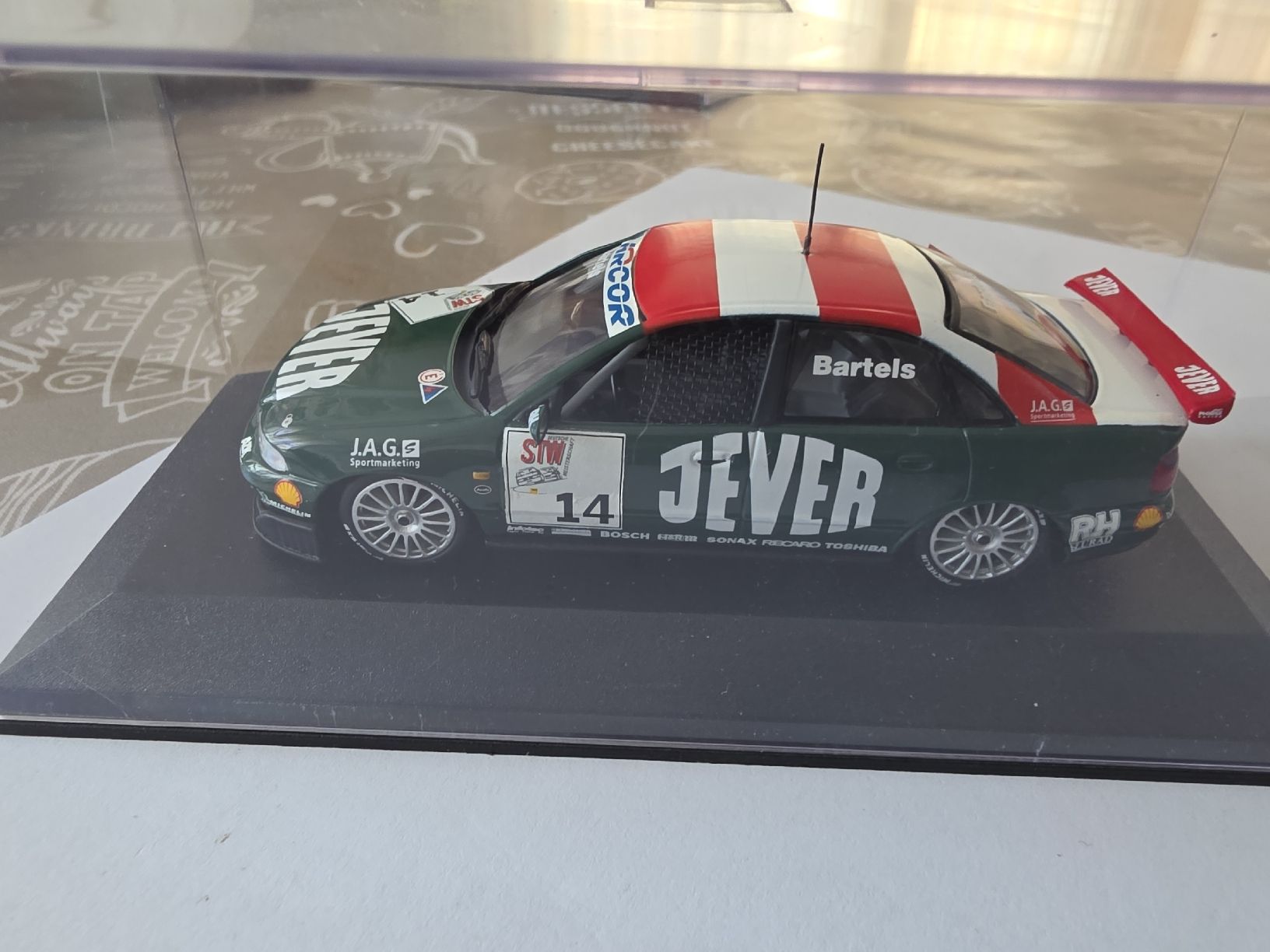 Audi Modellini d'auto: Audi A4 Jever – Nuovo e nell'imballaggio originale da Alpnach Dorf venduto da Claudio1488