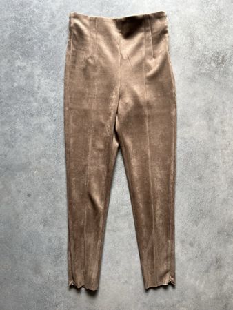 Zara, Hose im Wildlederlook, Gr. M