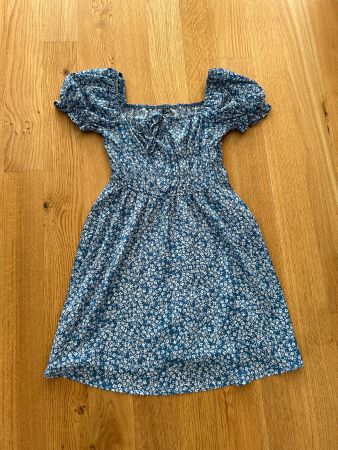 Sommerliches, blaues Minikleid mit Blumenmuster, Gr. S