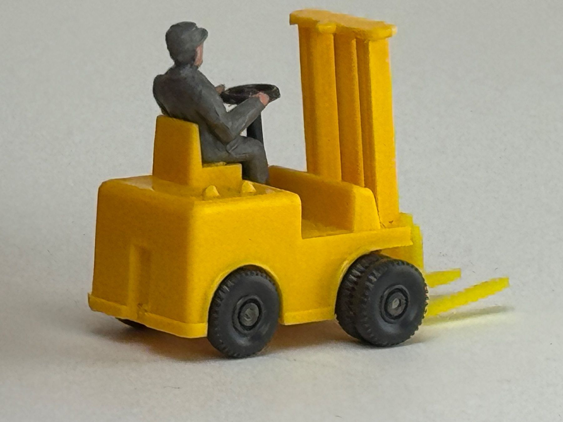 Wiking Modellautos: SG- Wiking Gabelstapler gelb – Gebraucht aus Elm von Wikmtz 1