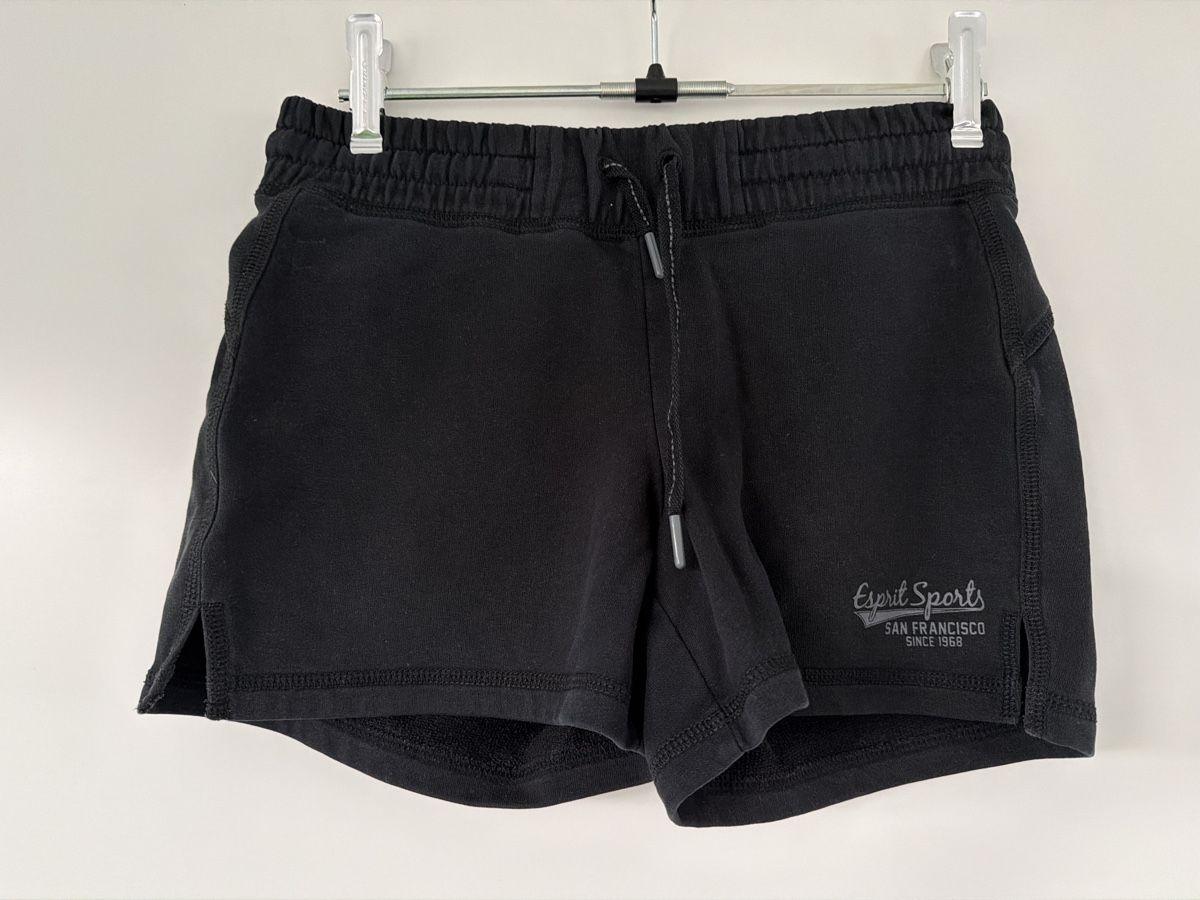 Pantaloni: Shorts – Usato da Waldstatt venduto da mbi_59sv