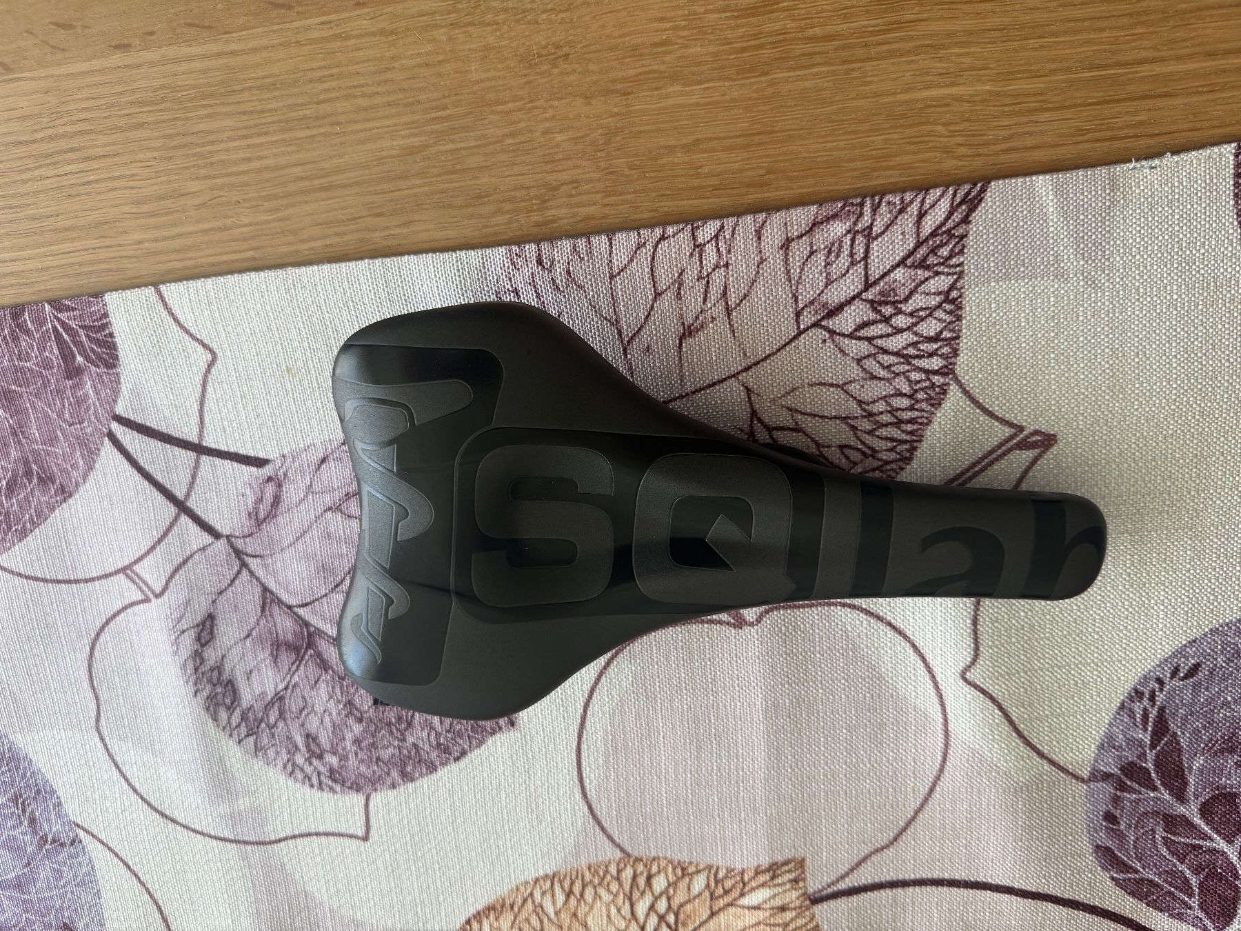 Pièces détachées: SQlab 612 ERGOWAVE R LTD. TEAM - CARBON Sattel – D'occasion à Rotkreuz par 74max