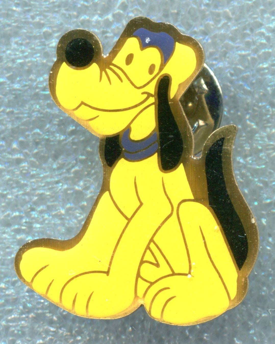 Disney Plaketten & Abzeichen: PLUTO – Gebraucht aus Winterthur von Sammleroase