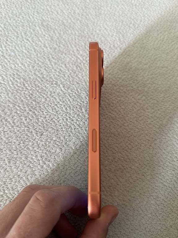 Telefoni cellulari / Smartphones: Iphone 17 Pro 512Gb Cosmic Orange – Nuovo e nell'imballaggio originale da Reinach AG venduto da Tt32056 1