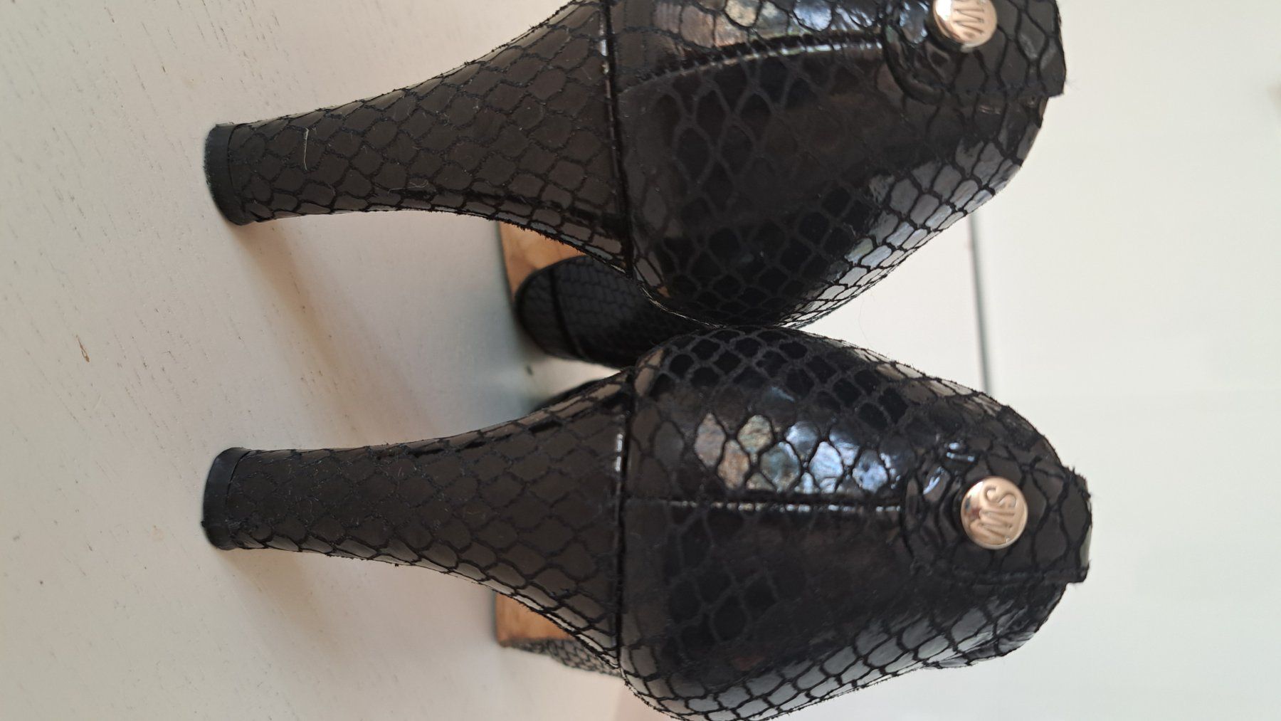 Stuart Weitzman Scarpe da donna: Stuart Weizmann Pumps 39.5 – Usato da Malters venduto da Mosher 3