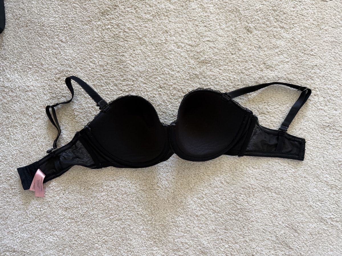 Hunkemöller Autres dessous: Schwarzer BH – Neuf (Voir description) à Niederuzwil par Lisascloset 2